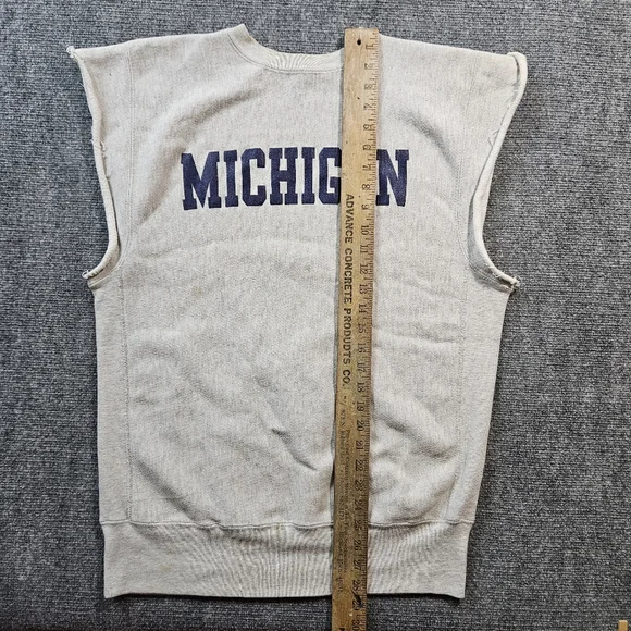 Vintage Champion Reverse Weave Michigan Cut-Off Sleeveless Sweatshirt XL - Picture 7 of 10